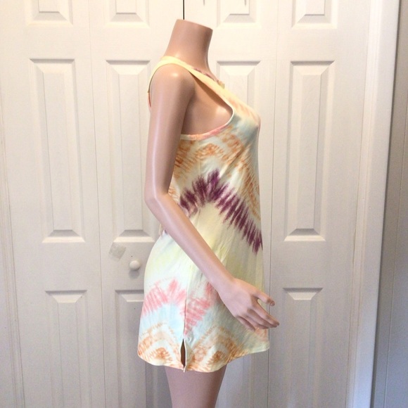 NWOT SO Juniors Yellow Tie Dyed Sleeveless Mini Dress Size Medium - Picture 2 of 7